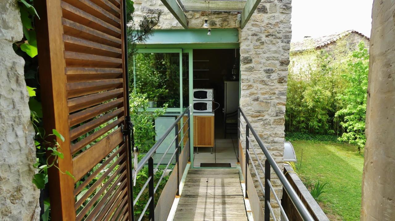 Mas Escombelle Bed & Breakfast Barjac  Exterior photo