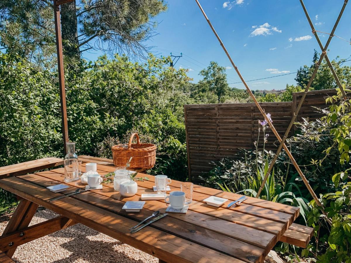 Mas Escombelle Bed & Breakfast Barjac  Exterior photo
