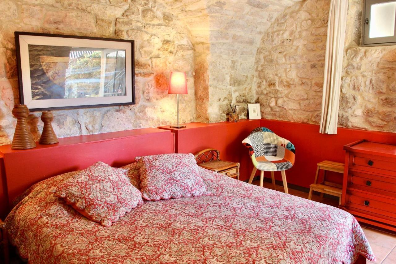 Mas Escombelle Bed & Breakfast Barjac  Exterior photo