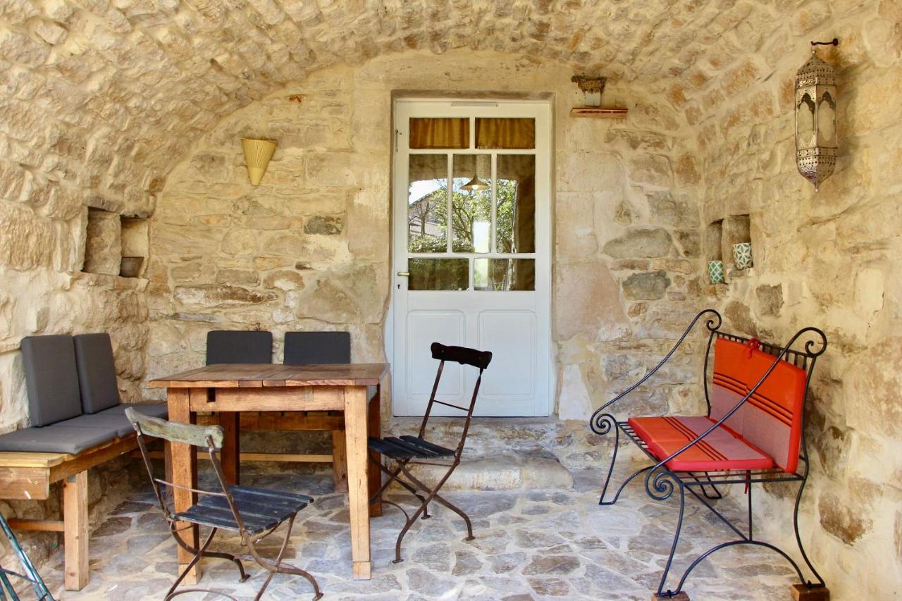 Mas Escombelle Bed & Breakfast Barjac  Exterior photo
